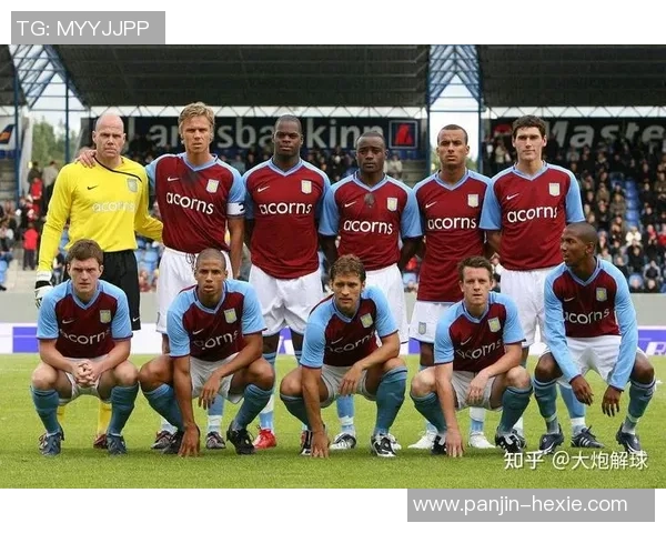 上海足球队以74分领跑联合会杯积分榜展现强劲实力 上海足球队以74分领跑联合会杯积分榜展现强劲实力