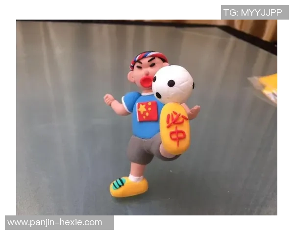 足球明星的创意粘土造型艺术展示与背后的故事分享